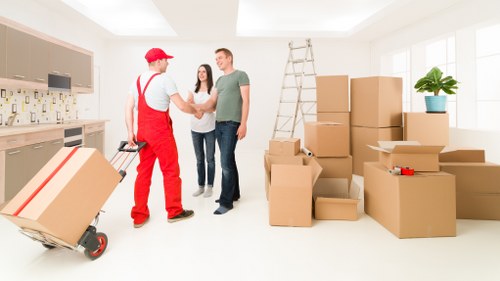 Quote planning for a move near a busy Charlton street